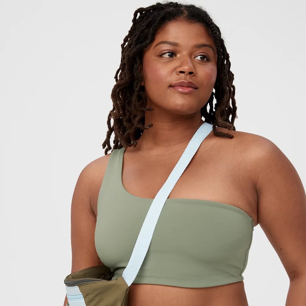 OFFLINE By Aerie Goals One Shoulder Sports Bra Size Large Olive Green